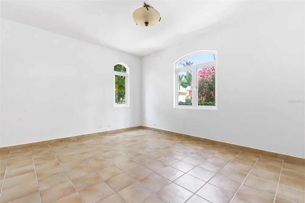 Las Casitas I 1000 AVENUE EL CONQUISTADOR #5241-42-43 Fajardo, PR 00738