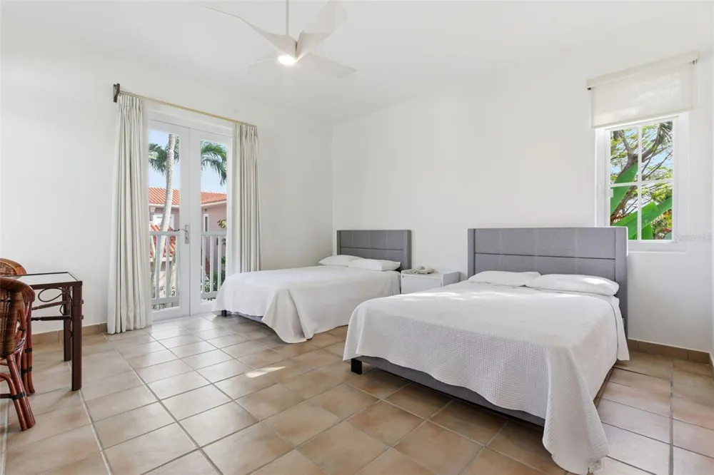 Las Casitas I 1000 AVENUE EL CONQUISTADOR #5214-15-16 Fajardo, PR 00738