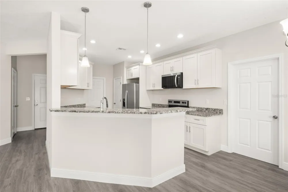 7000 WOODMONT COURT Sebring, FL 33876
