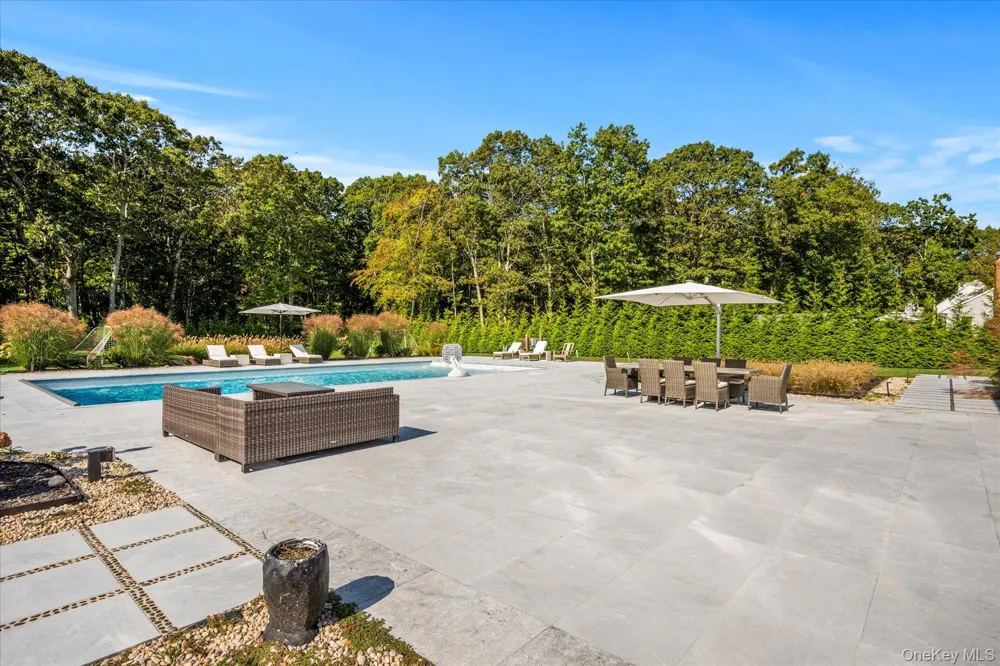 805 Kayleighs Court East Marion, NY 11939