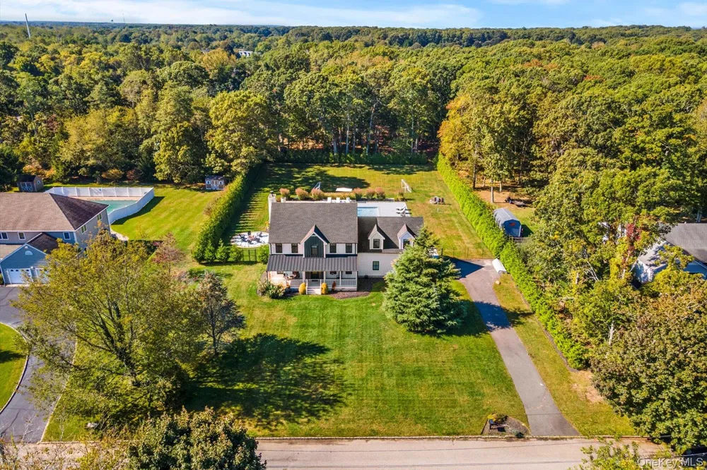 805 Kayleighs Court East Marion, NY 11939