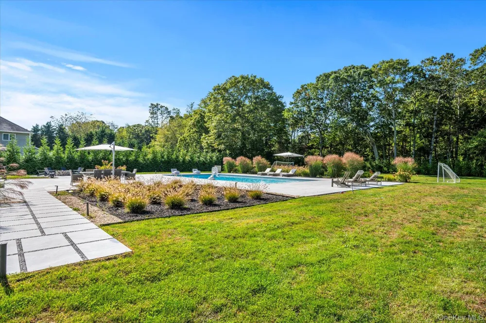 805 Kayleighs Court East Marion, NY 11939