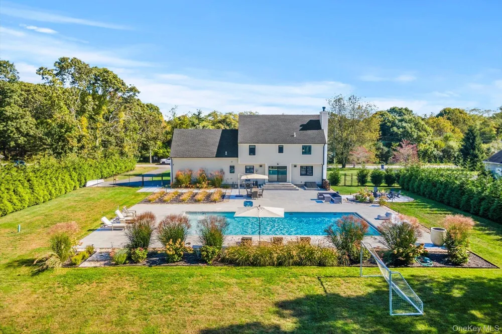 805 Kayleighs Court East Marion, NY 11939