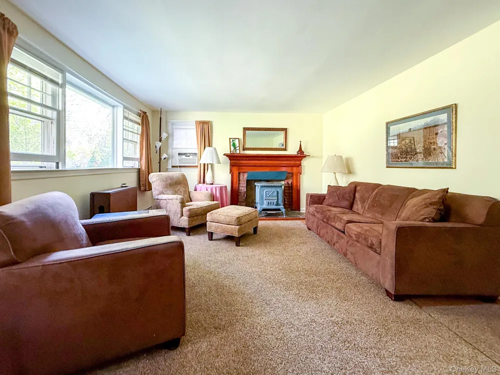 8415 Soundview Avenue Southold, NY 11971