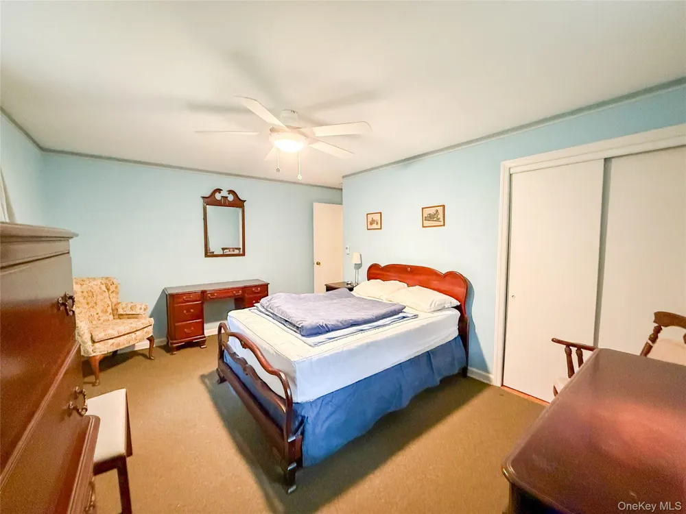 8415 Soundview Avenue Southold, NY 11971