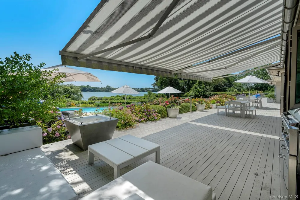 316 Deerfield Road Water Mill, NY 11976