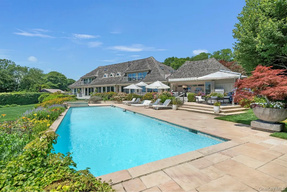 316 Deerfield Road Water Mill, NY 11976