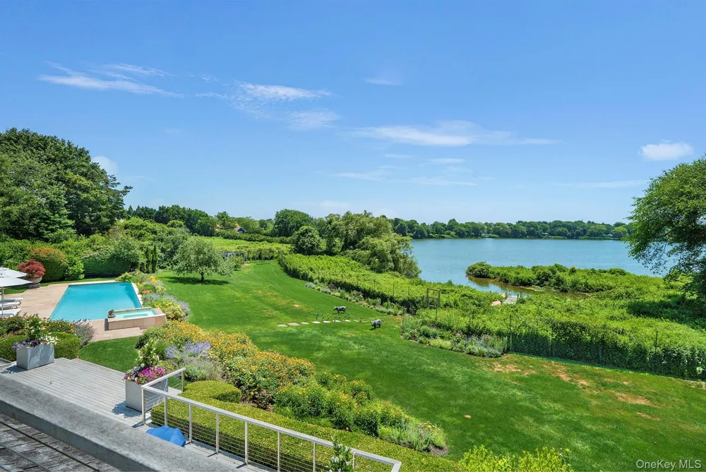 316 Deerfield Road Water Mill, NY 11976