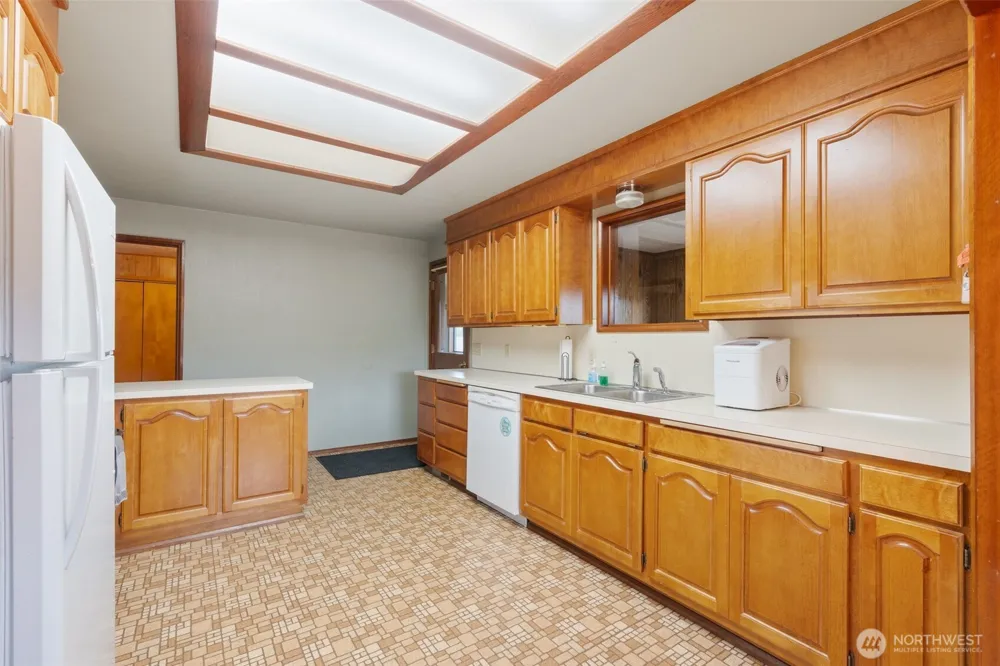 3507 Harrison Avenue Centralia, WA 98531
