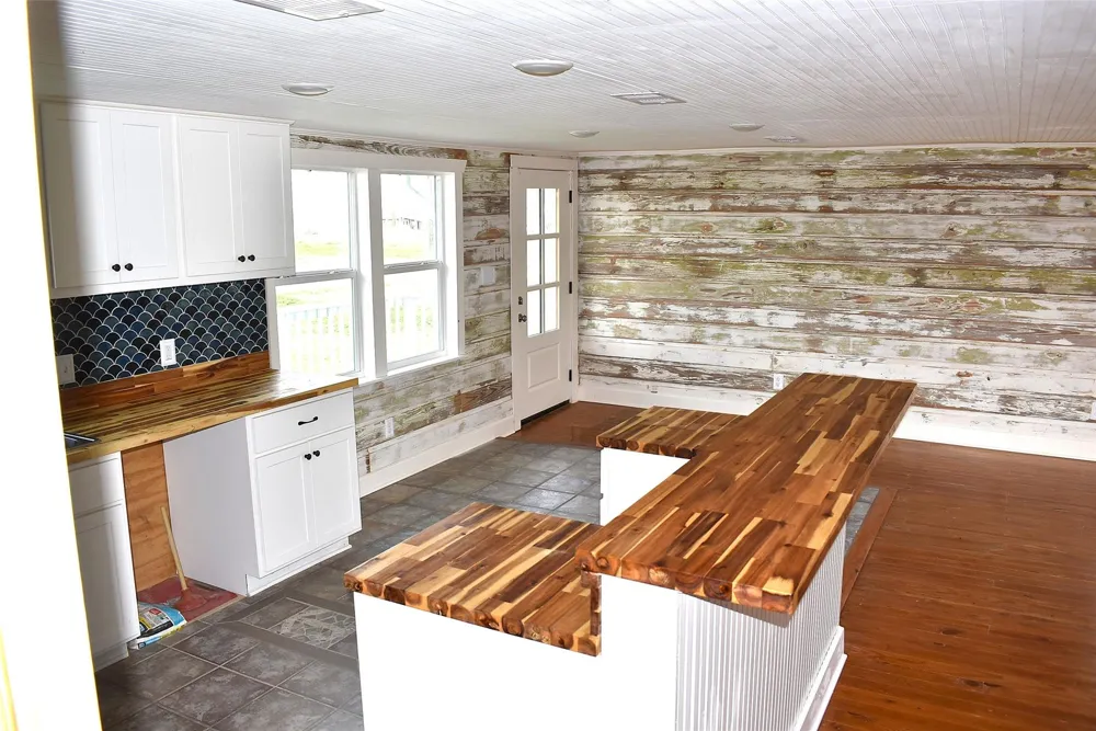 1769 County Road 201 Sargent, TX 77414