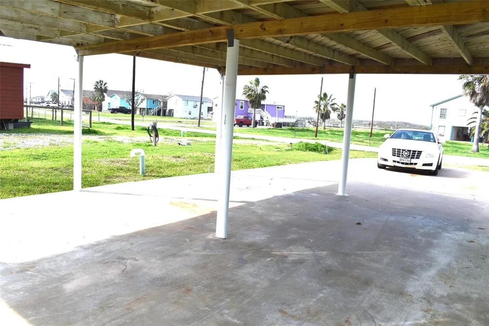 1769 County Road 201 Sargent, TX 77414