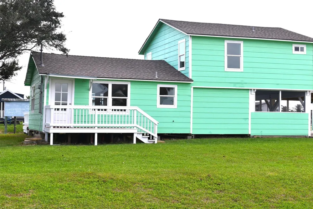 1769 County Road 201 Sargent, TX 77414