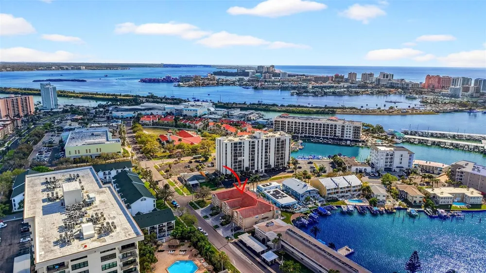 348 LARBOARD WAY Clearwater Beach, FL 33767