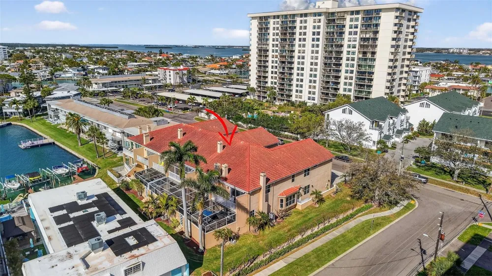 348 LARBOARD WAY Clearwater Beach, FL 33767