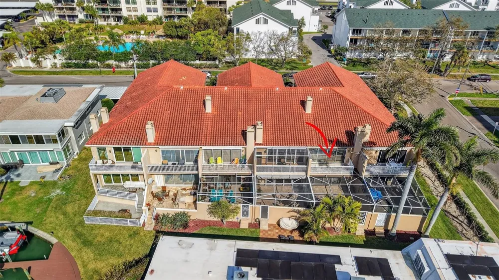 348 LARBOARD WAY Clearwater Beach, FL 33767