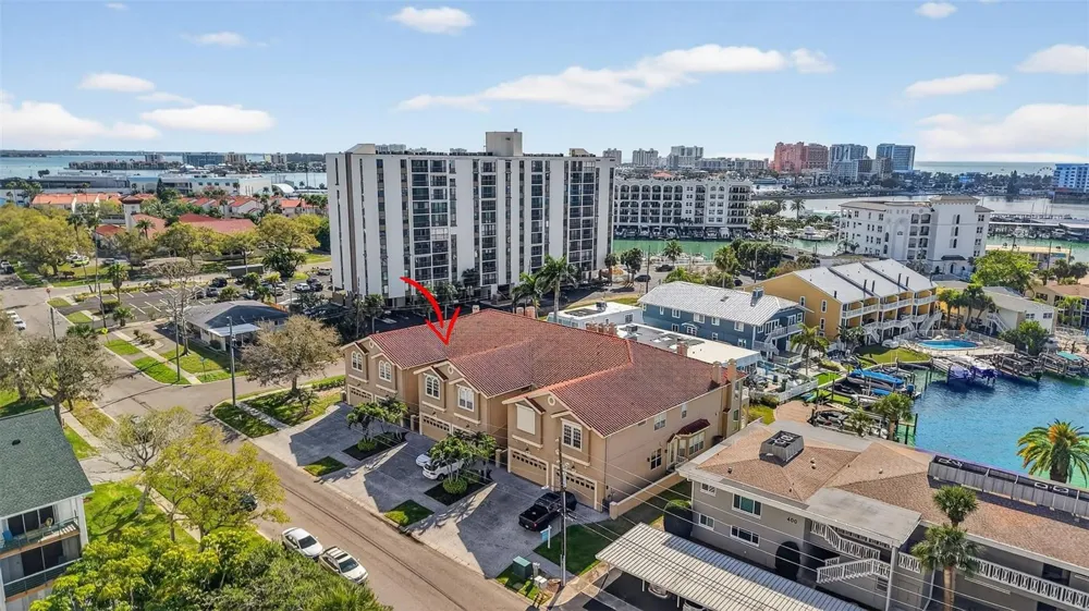 348 LARBOARD WAY Clearwater Beach, FL 33767