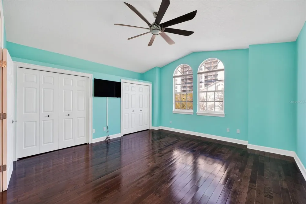348 LARBOARD WAY Clearwater Beach, FL 33767