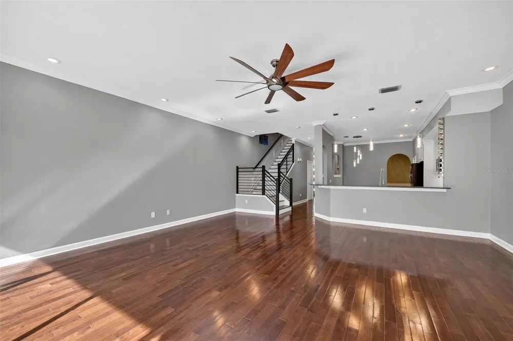 348 LARBOARD WAY Clearwater Beach, FL 33767
