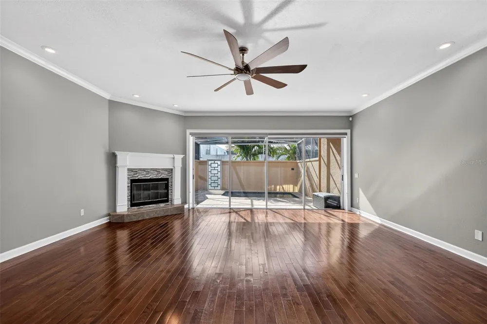 348 LARBOARD WAY Clearwater Beach, FL 33767
