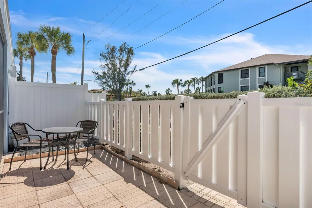 600 MANATEE AVENUE #145 Holmes Beach, FL 34217