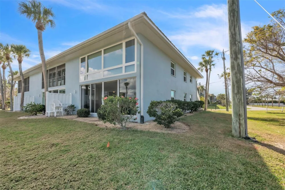 600 MANATEE AVENUE #145 Holmes Beach, FL 34217
