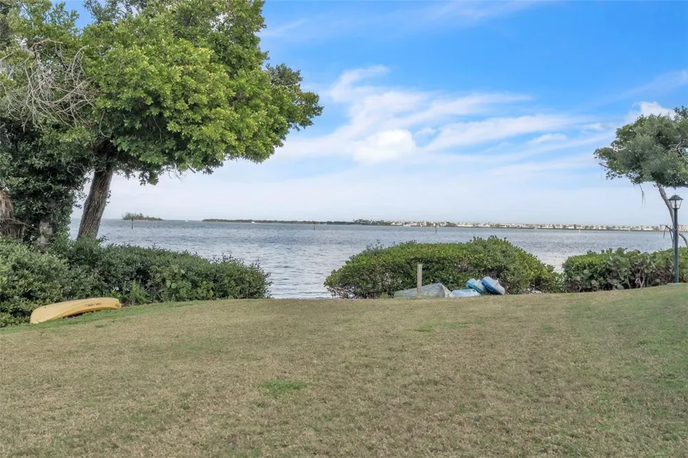 600 MANATEE AVENUE #145 Holmes Beach, FL 34217