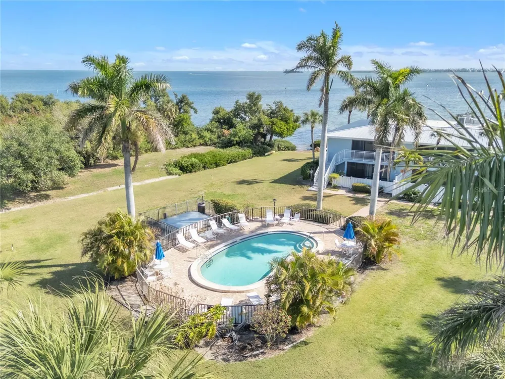 600 MANATEE AVENUE #145 Holmes Beach, FL 34217