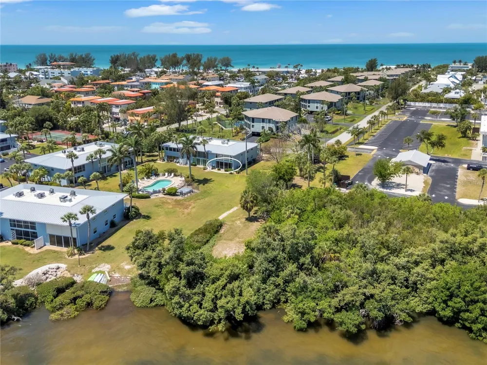 600 MANATEE AVENUE #145 Holmes Beach, FL 34217
