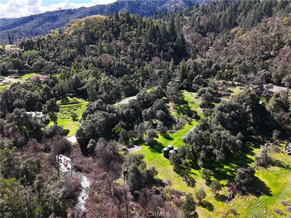 14605 Tomki Rd Redwood Valley, CA 95470