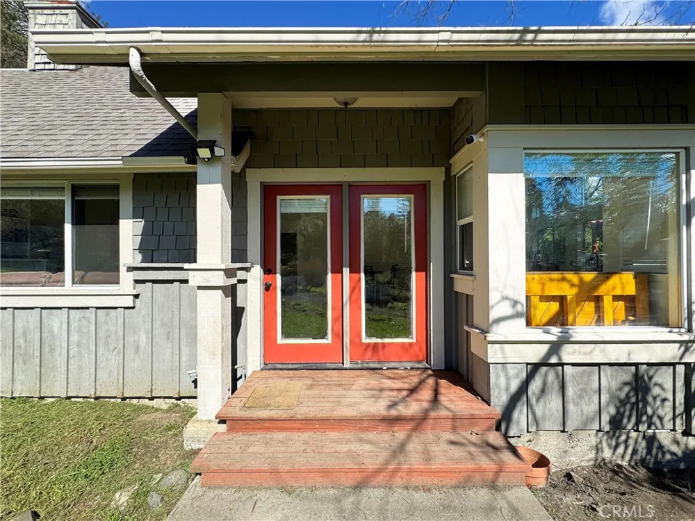14605 Tomki Rd Redwood Valley, CA 95470
