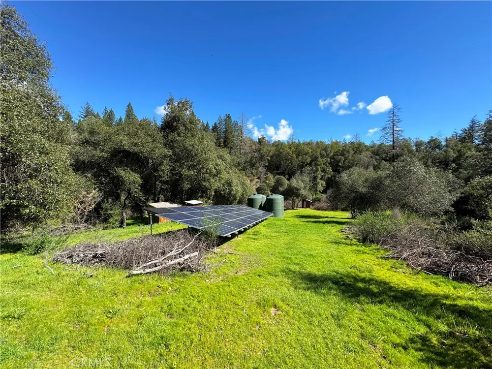 14605 Tomki Rd Redwood Valley, CA 95470