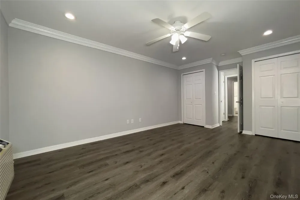 30 Westgate Drive #HD13 Bohemia, NY 11716