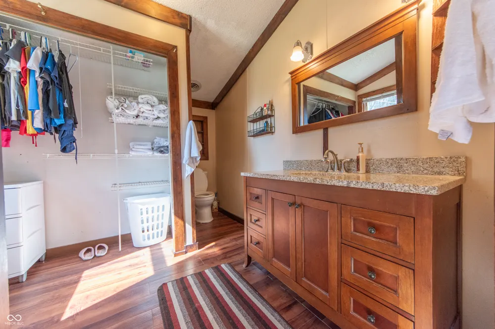 2854 Shepherd Road Nashville, IN 47448