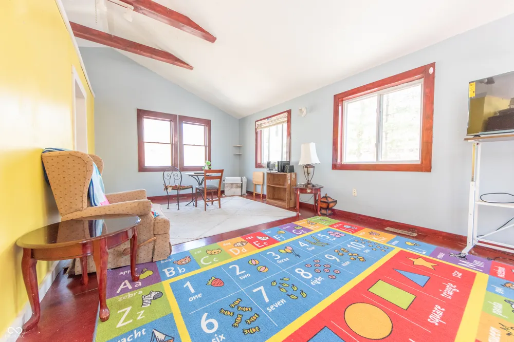 2854 Shepherd Road Nashville, IN 47448