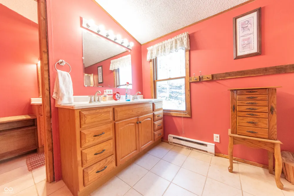 2854 Shepherd Road Nashville, IN 47448