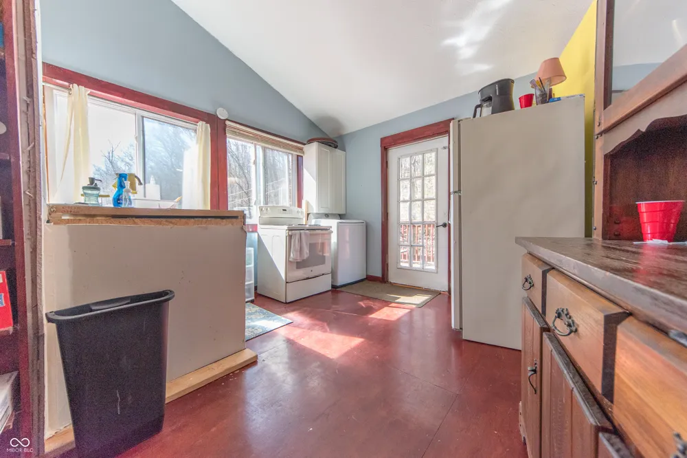 2854 Shepherd Road Nashville, IN 47448