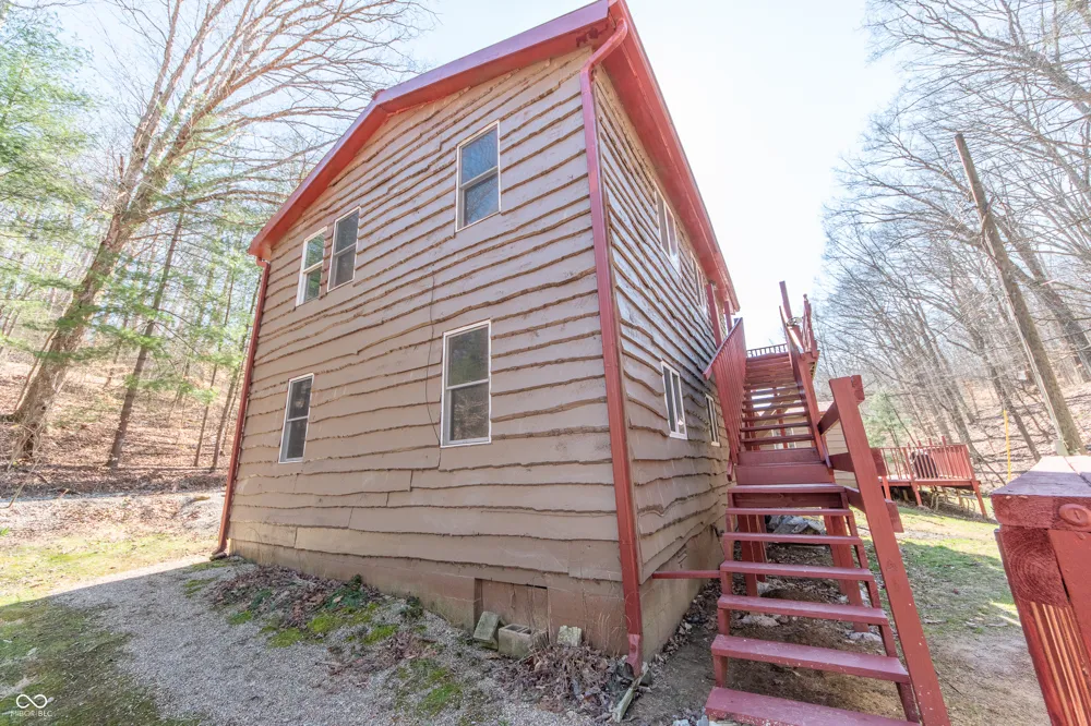 2854 Shepherd Road Nashville, IN 47448