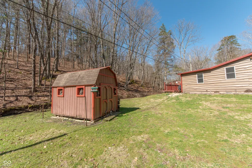 2854 Shepherd Road Nashville, IN 47448