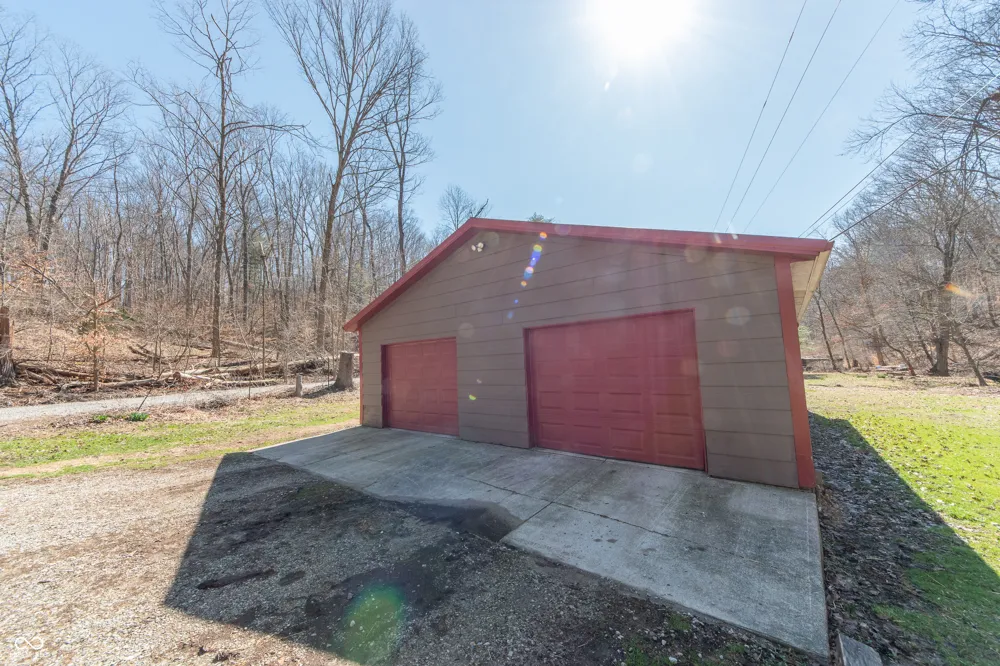 2854 Shepherd Road Nashville, IN 47448