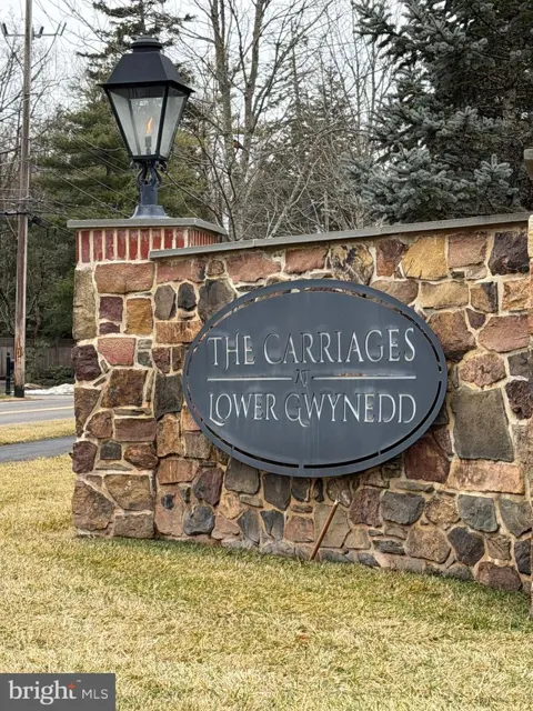 10 RICHARDS WAY