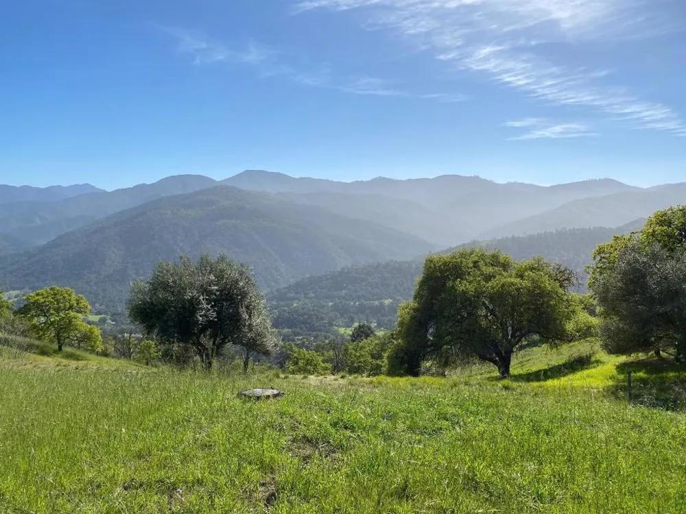 35180 Sky Ranch Road Carmel Valley, CA 93924