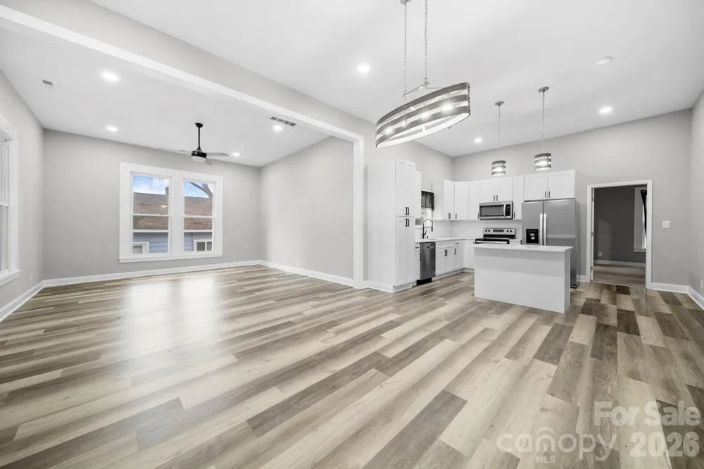 136 E Lacy Street Chester, SC 29706