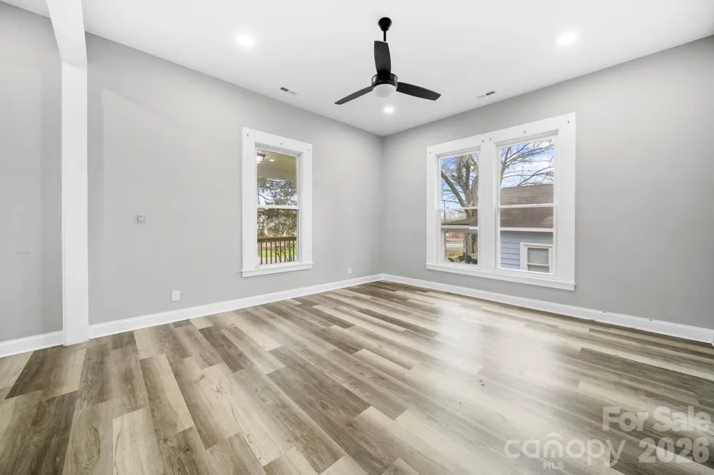 136 E Lacy Street Chester, SC 29706