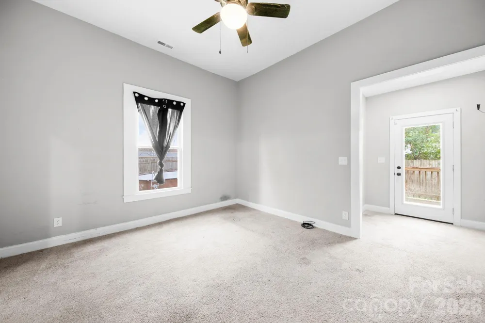 136 E Lacy Street Chester, SC 29706