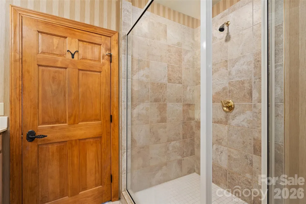 121 Stoney Falls Loop #E4 Burnsville, NC 28714