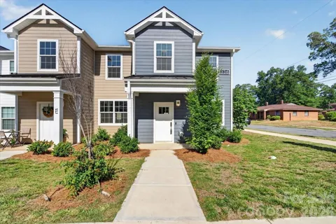 344 Lincoln Street #B