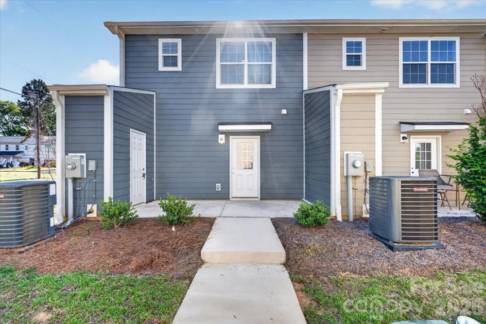 344 Lincoln Street #B Concord, NC 28025