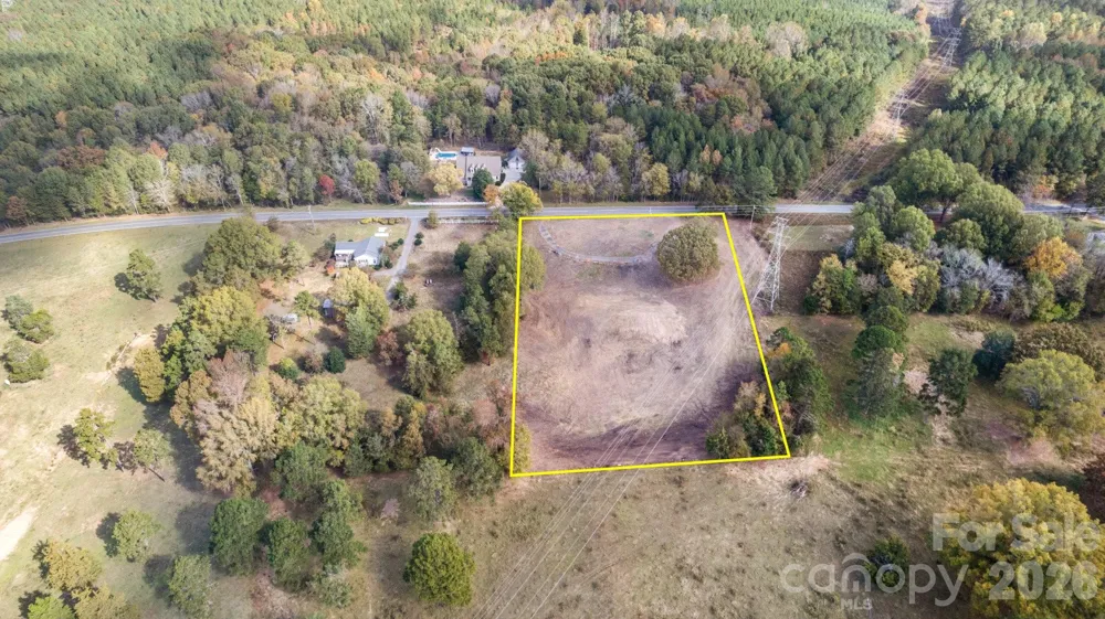 13820 E Rocky River Road ##1 Davidson, NC 28036