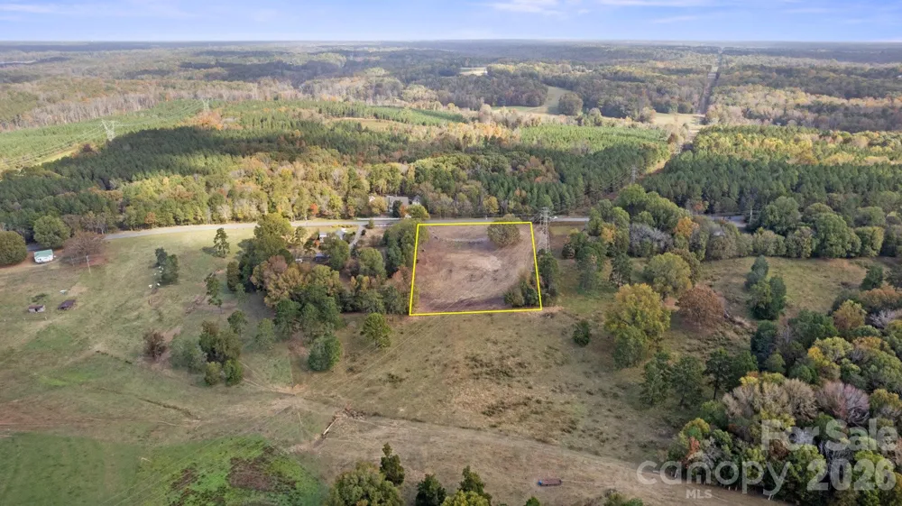 13820 E Rocky River Road ##1 Davidson, NC 28036