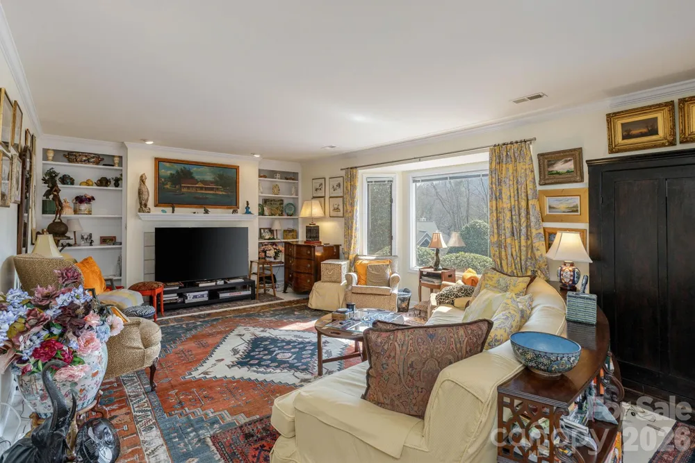111 BLUFFVIEW LANE Flat Rock, NC 28731